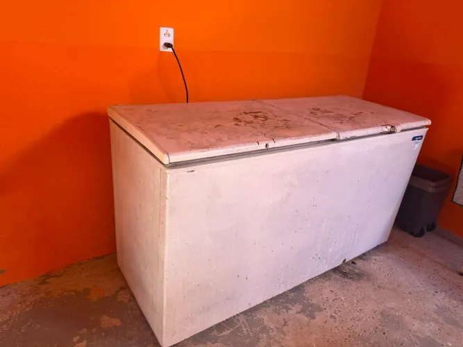 Freezer a venda 