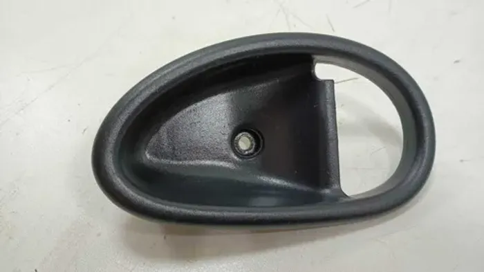 Acabamento Maçaneta Interna Esq Fiat Palio Elx 1.0 16v 2000 Preto Dianteira/traseira