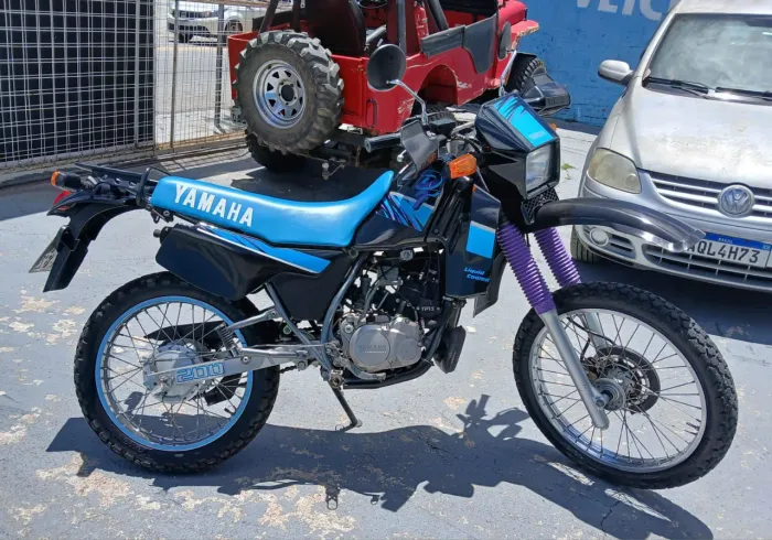 DT 200 1993