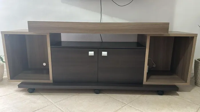 Rack para TV 50? polegadas . Medida 180x50
