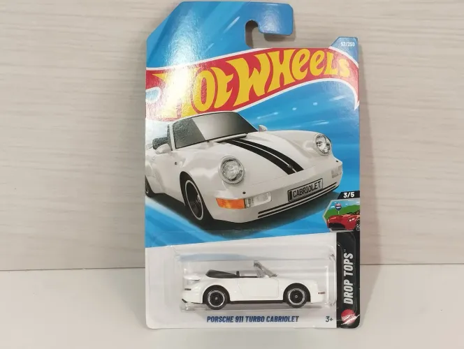 Miniatura Porsche 911 Hotwheels. 