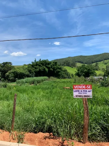 LOTE 4.701m² - REGIÃO DE CAPITÓLIO MG - EXCELENTE TOPOGRAFIA.