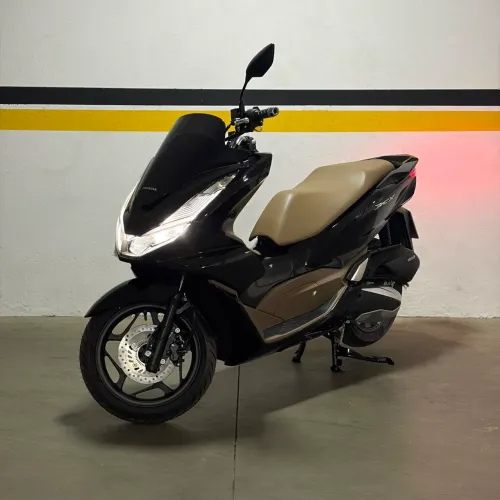 PCX DLX 0KM A MAIS COMPLETA DA CATEGORIA