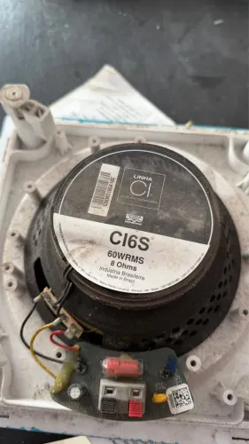 Caixa de som de embutir som ambiente