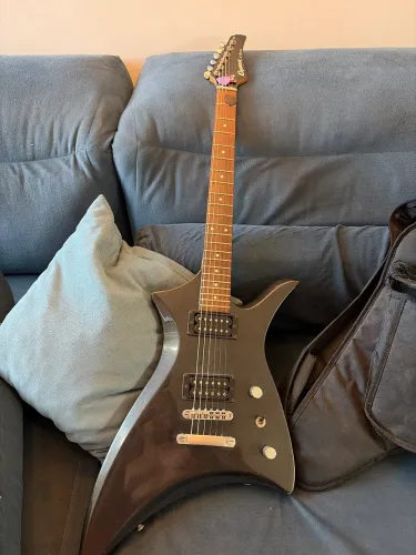Guitarra Cruiser by Crafter Explorer - 2 Humbuckers + Capa, Correia e Suporte
