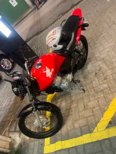 Moto cg 2012
