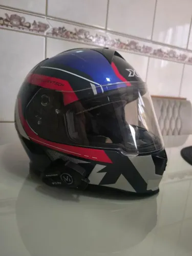 Vendo 2 capacete x11