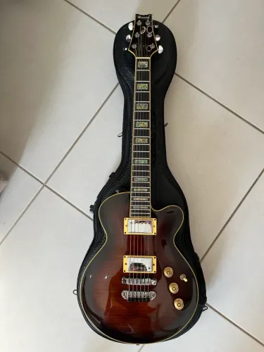 Ibanez ARC300 + Case Semi-Rígido | Excelente Estado de Conservação