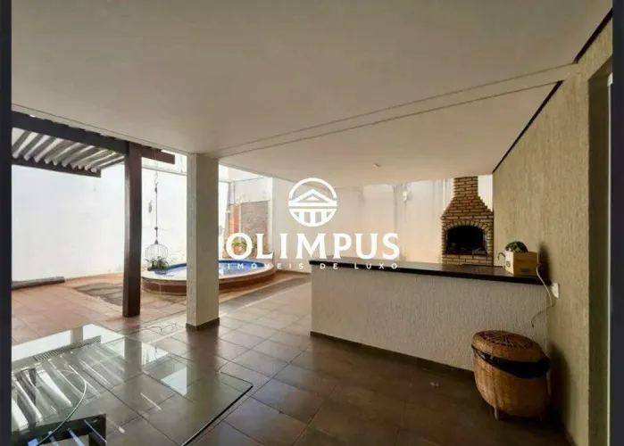 Sobrado em Condominio Jardins Roma no Bairro Nova Uberlândia
