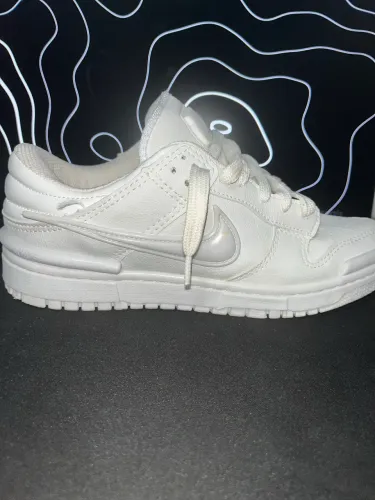 VENDO NIKE DUNK SEMINOVO