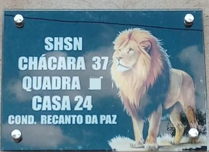 Faço placas residenciais, lápides para túmulo.