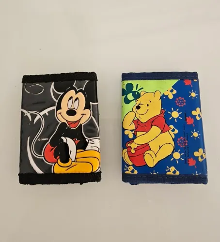 Carteiras Infantis Retrô dos Anos 90 - Mickey Mouse e Ursinho Pooh