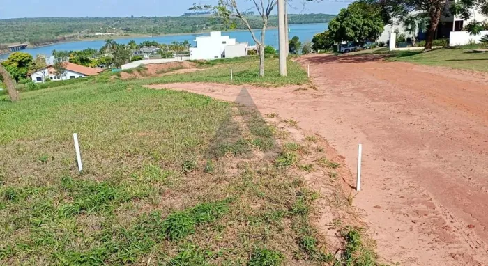 Terreno à venda, 600 m² por R$ 265.000 - Riviera de Santa Cristina II - Itaí/SP