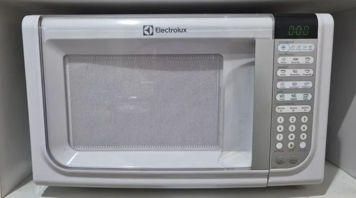 Micro-ondas Electrolux 31l Branco 220v - NÃO AQUECE