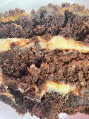 Revendas de : Mini bolo vulcão, brownie, bolo no pote, bolo de rolo muito mais?.