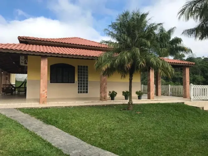 Chácara com 2 dormitórios à venda, 3000 m² por R$ 890.000,00 - Freguesia da Escada - Guara