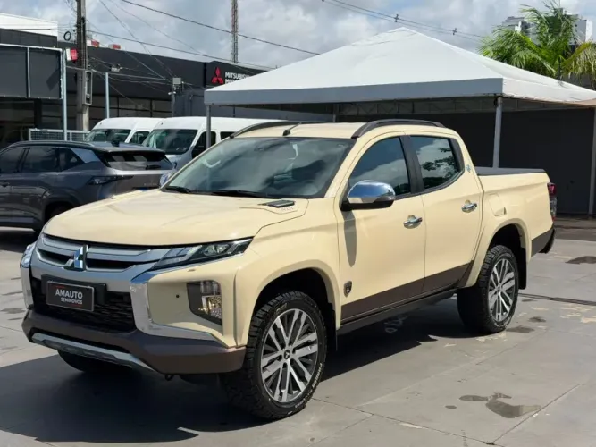 Mitsubishi L200 Tri. S.terra HPE-S 2.4 4X4 Die. AUT 2025