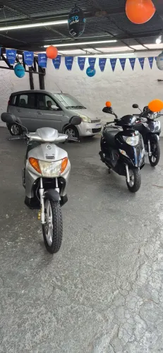 YAMAHA NEO 115 PRATA $7500 LINDOMAR MOTOS