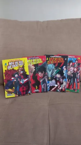My hero academia volumes 1 ao 4