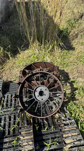 Roda de ferro para Micro Trator