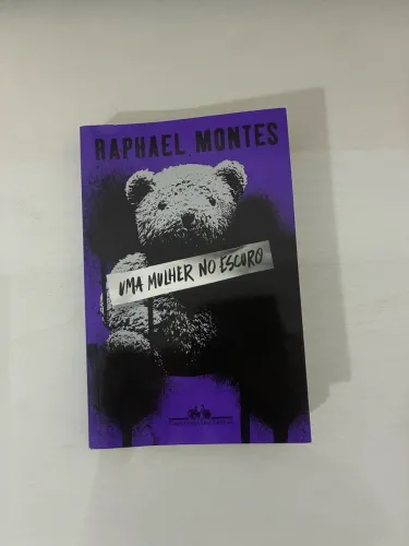 Uma Mulher No Escuro Livro