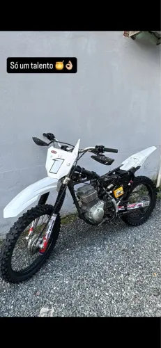 BROS CRF 190cc