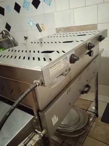 Forno esteira automático