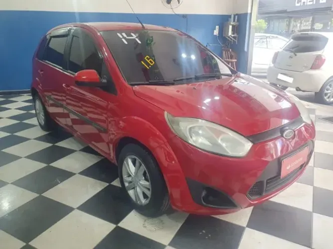 Ford Fiesta SE 1.6 8V Flex 5P 2014