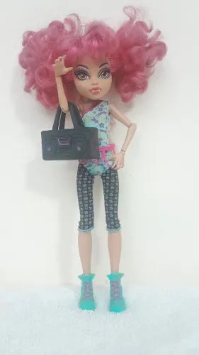 Monster High Howleen Wolf "Aula de Dança"