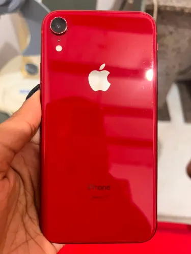 iPhone XR (64gb)
