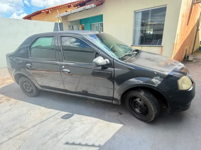 Renault Logan Authentique Hi-flex 1.0 16V 4P 2011