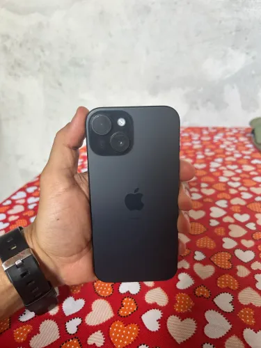 iPhone 15 todo original 
