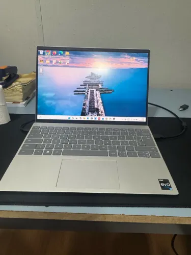 Notebook Dell i7 13 geração modelo 5330 16GB de Memória 500 GB SSD WINDOWS 11 Pro