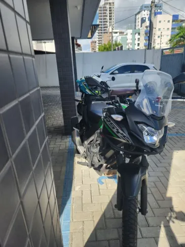 Moto KAWASAKI VERSYS 300 X ANO 2023 KM 26000