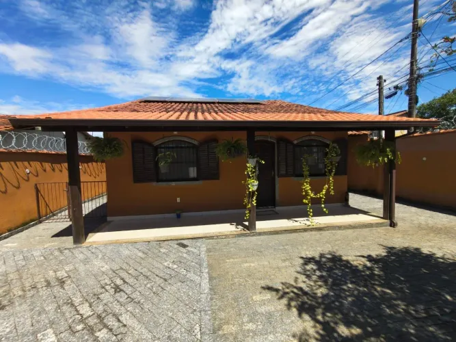 Casa à venda na Rua Antônio José da Cruz, Itapeba, Maricá - RJ