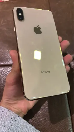 Celular iPhone XS Max 