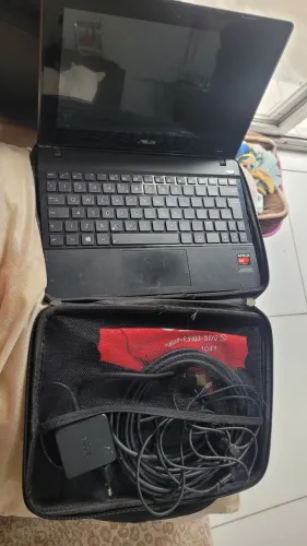 Notebook Asus X102B (Para Retirada de Peças ou Conserto) - Barato!
