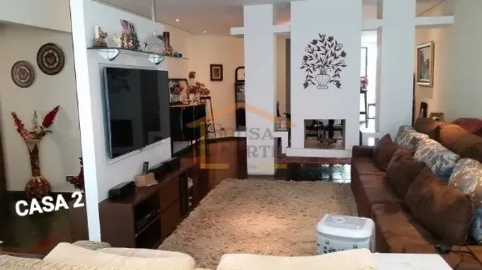 Sobrado de alto padrão, 7 suítes, lareira, 6 vagas de garagem. 700m² - Mandaqui