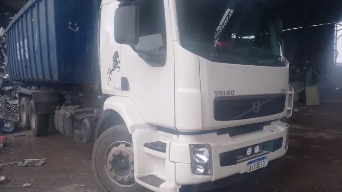 Volvo 270 com rolao g 25