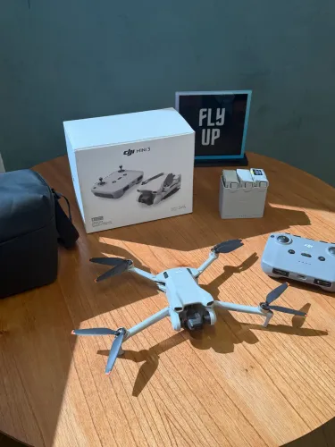 DJI Mini 3 FlyMore Combo Plus Nacional Seminovo