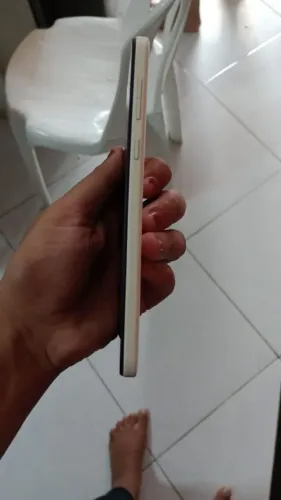 O celular vendo celular Motorola em ótimo estado r$ 500 para vir buscar
