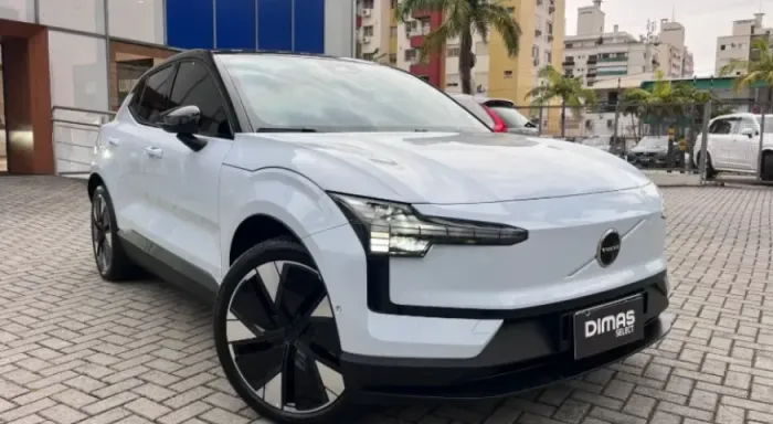 EX30(10 Mil Km) E60 Ultra (elétrico) 2024 BAIXO KM!!