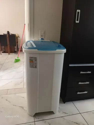 Tanquinho colomarq 10kg semi nova