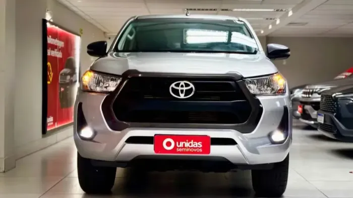 Toyota Hilux CD SR 4X4 2.8 TDI Diesel Aut. 2022