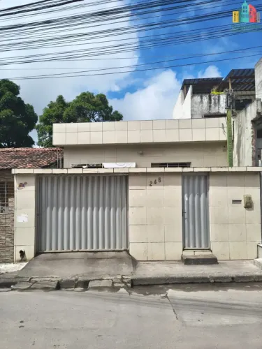 SIQUEIRA VENDE: CASA COM 2 QUARTOS EM CAJUEIRO SECO