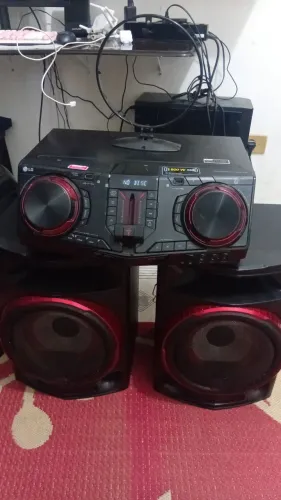 Cj87 LG XBOOM