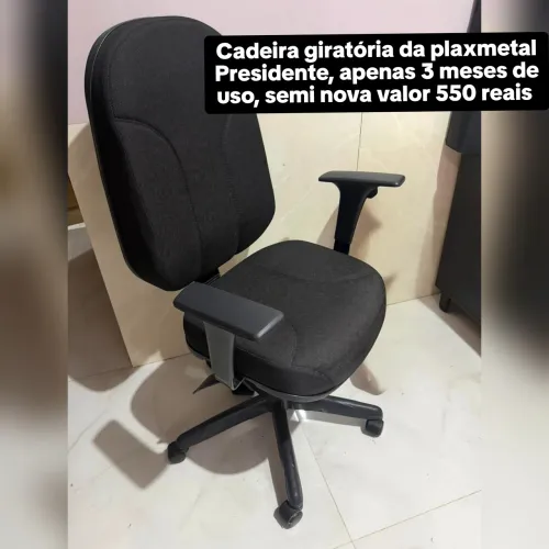 Cadeira giratória estilo empresarial