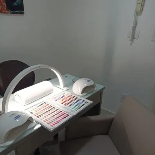 mesa para manicure ou personal nails