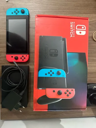 Nintendo Switch - Modelo V2