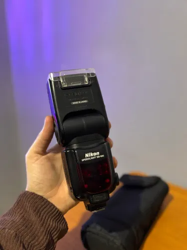 Flash Nikon Sb-900